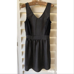 Heart Patterend Junior's Dress Black and White